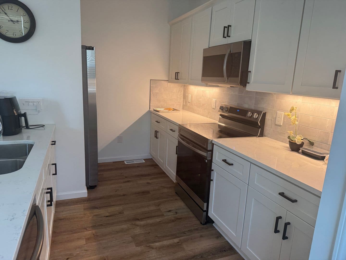 Durham House: 1101 S Alston Ave