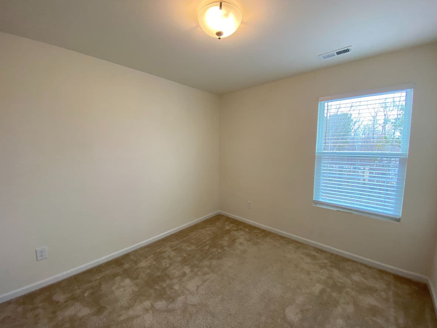 Cary House: 4117 Mahal Ave