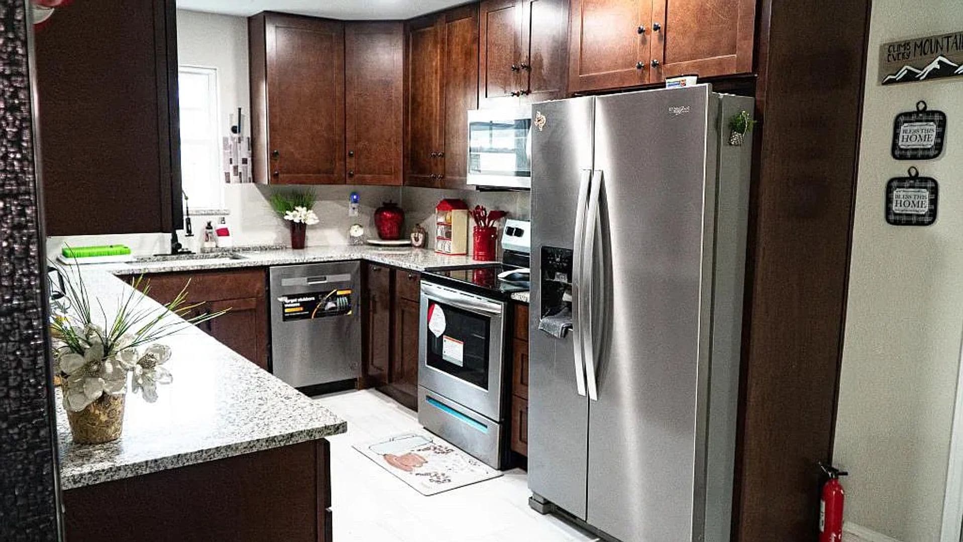 Mesquite House: 1715 Crestridge Dr