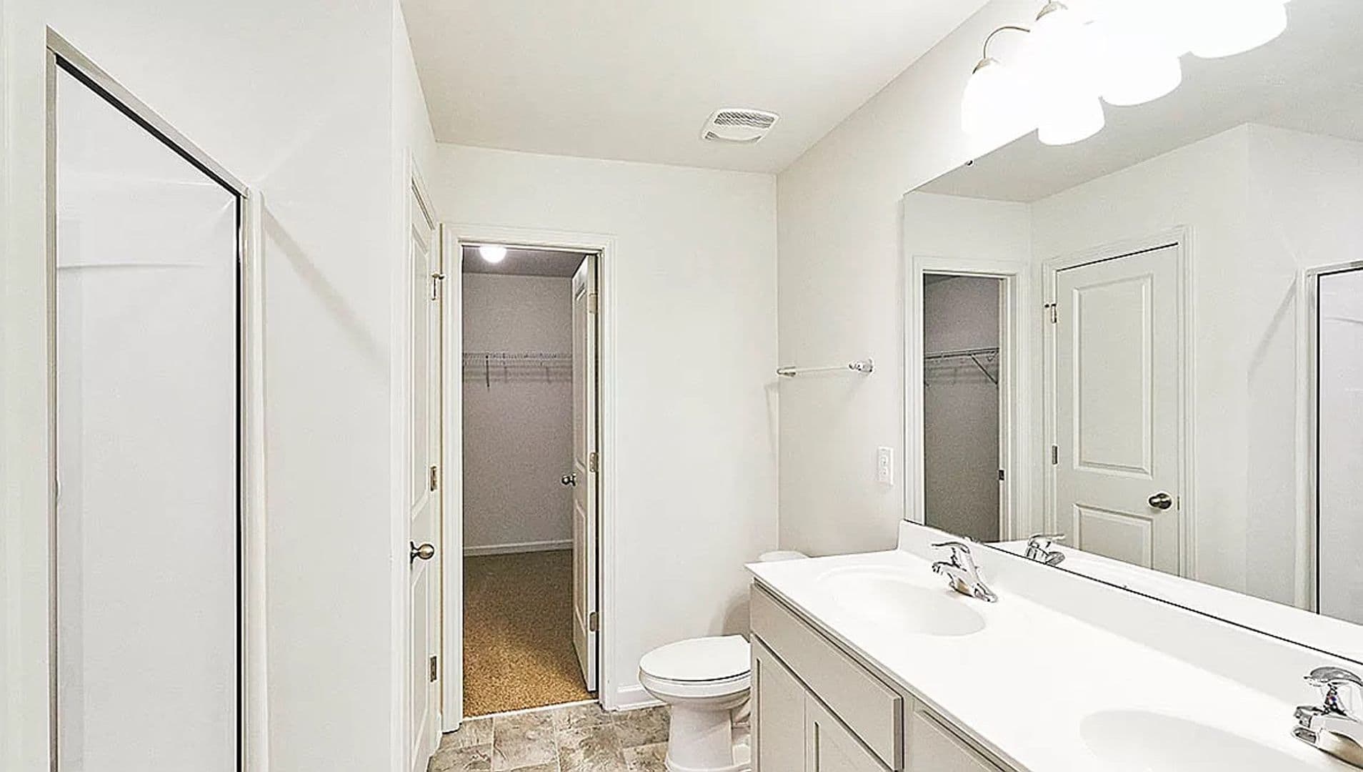 Clayton House: 408 N Great White Way