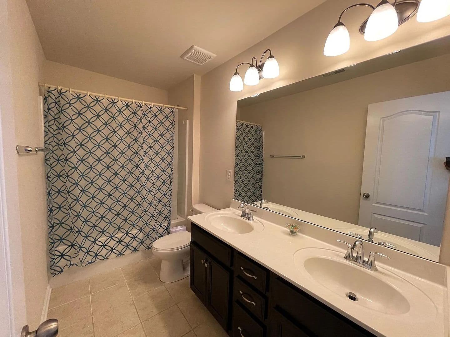 Charlotte House: 7211 Agnew Dr