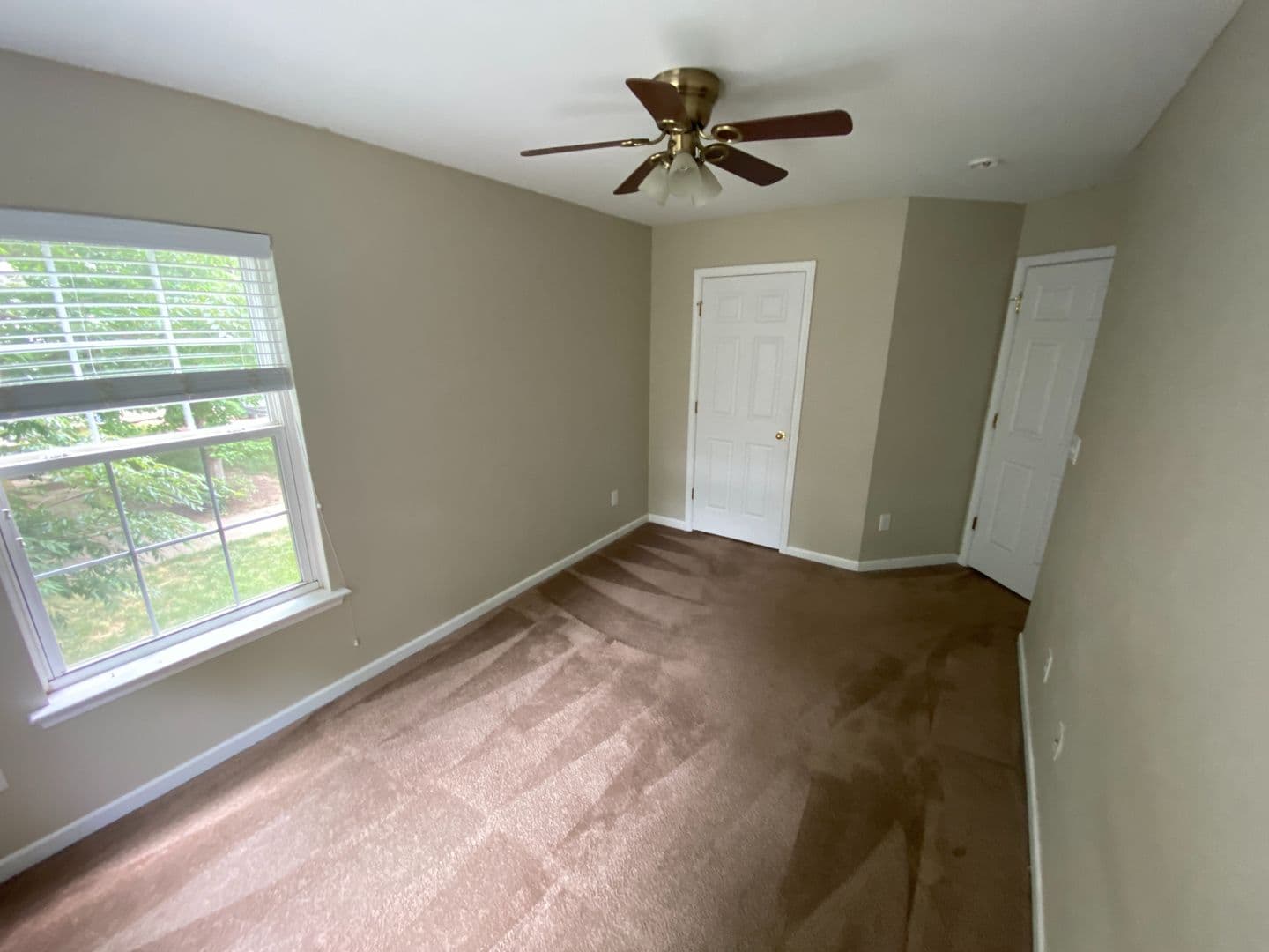 Raleigh House: 3011 #106 Barrymore St