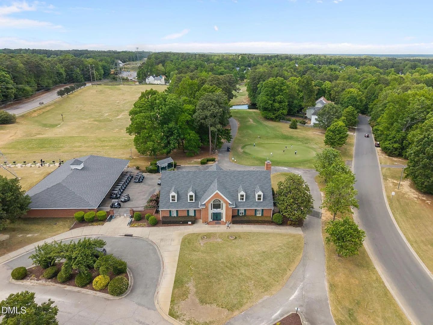 Raleigh House: 1627 Oakland Hills Way