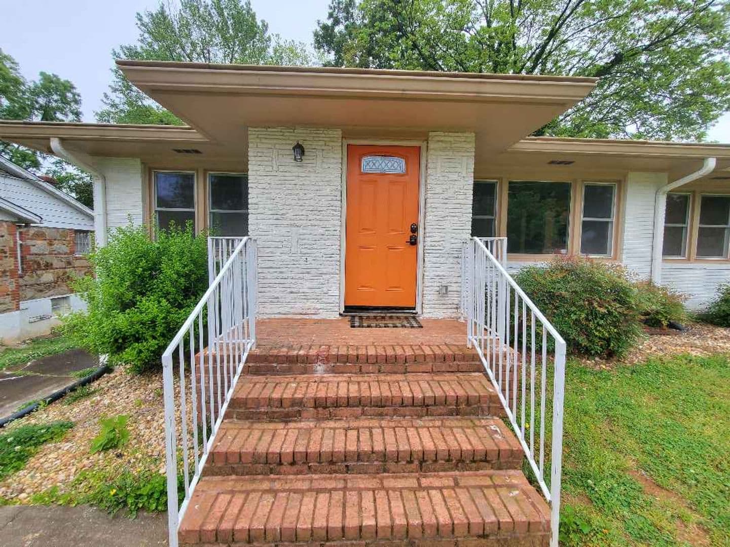 Atlanta House: 106 Morris Brown Dr SW