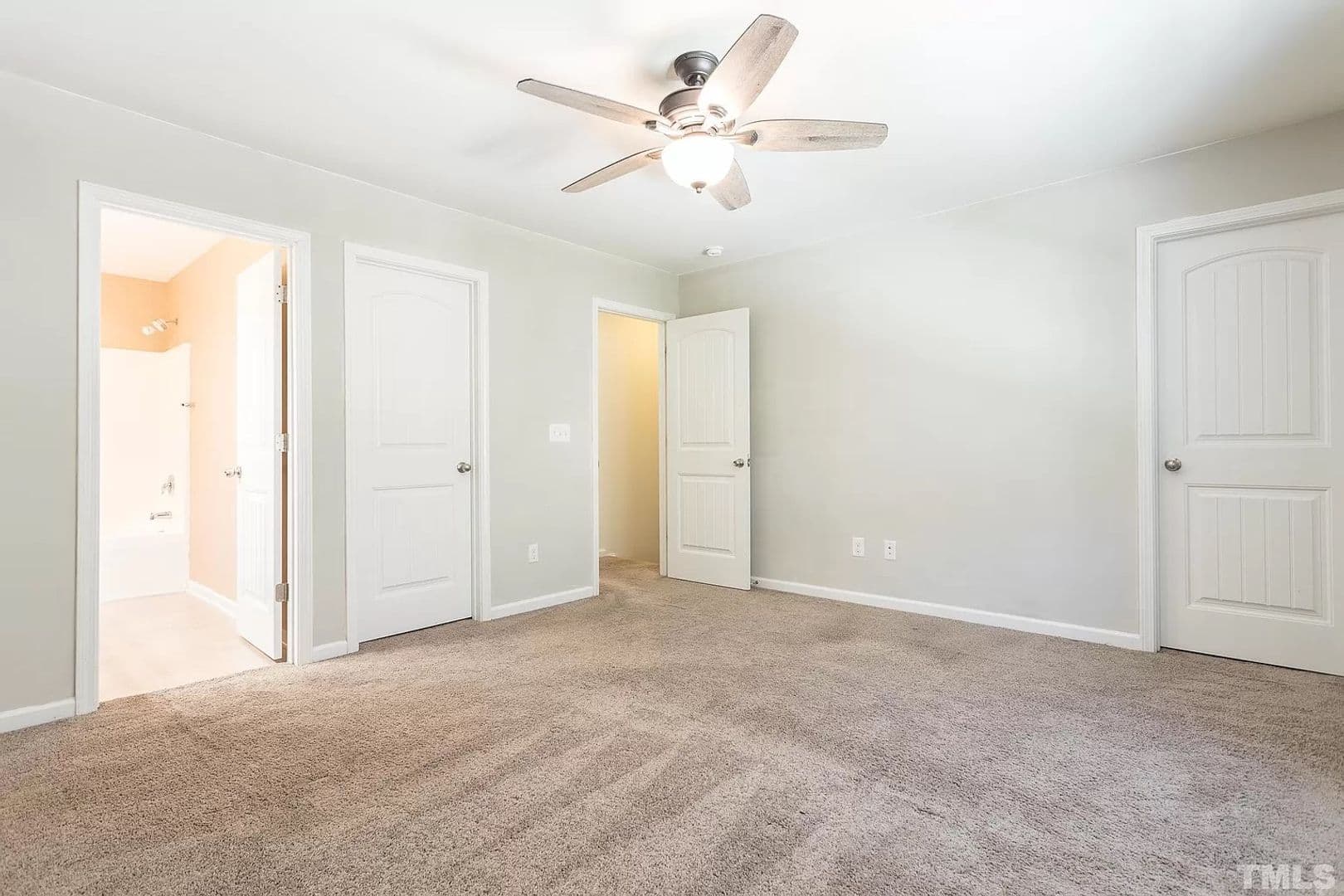 Raleigh House: 3243 Warm Springs Ln