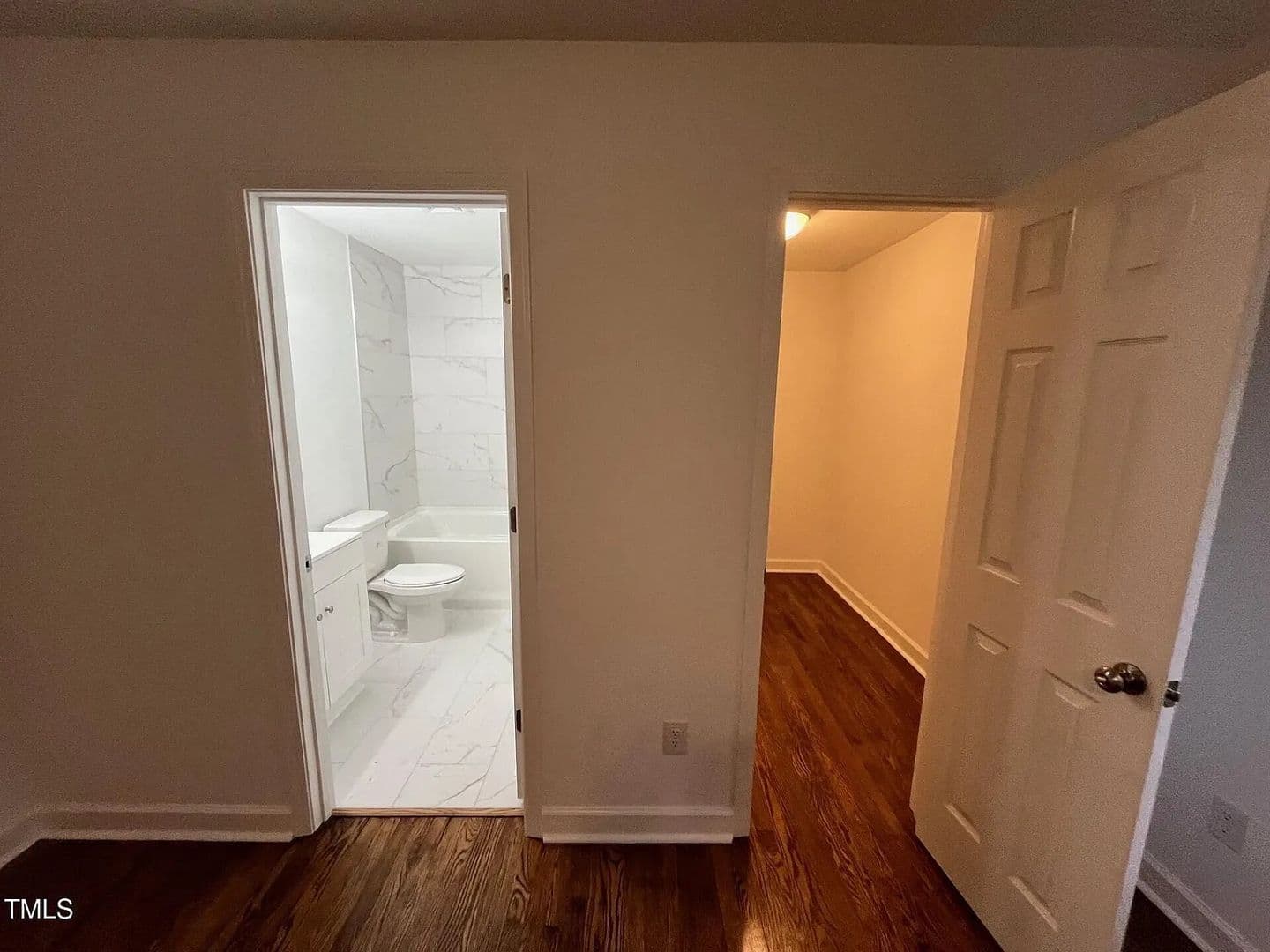 Durham House: 916 Forge Rd