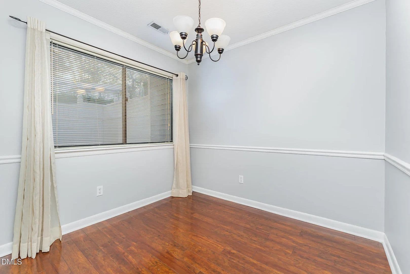 Raleigh House: 7320 Sandy Creek Dr