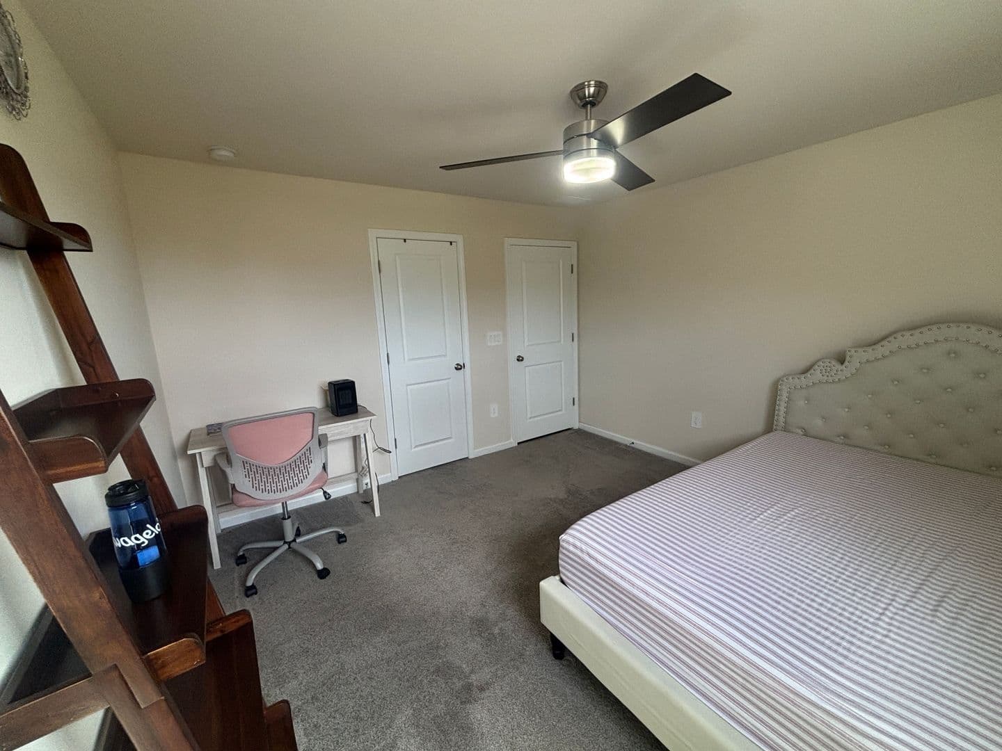 Holly Springs House: 317 Aintree Ave