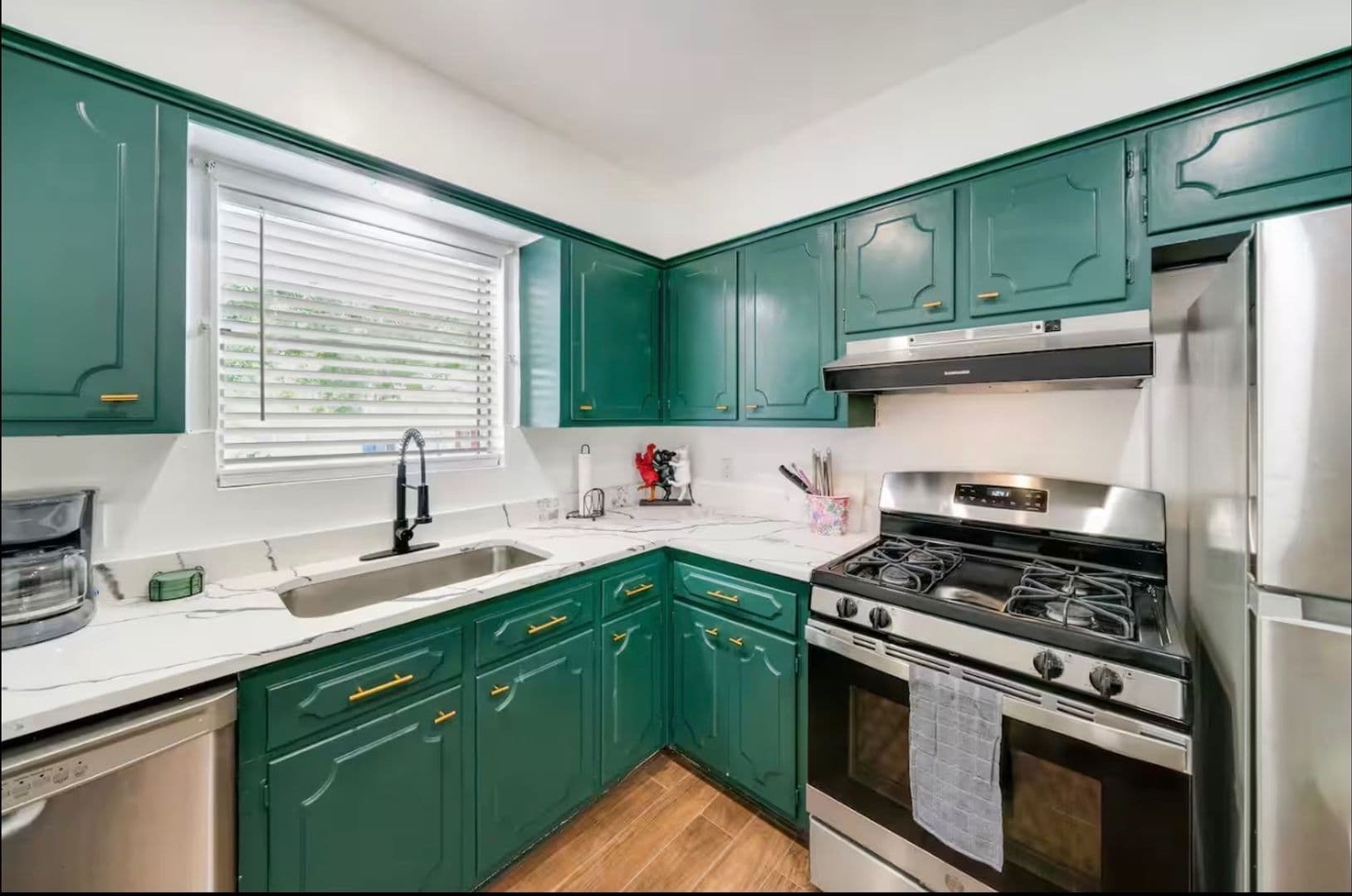 San Antonio House: 11003 Burr Oak Dr