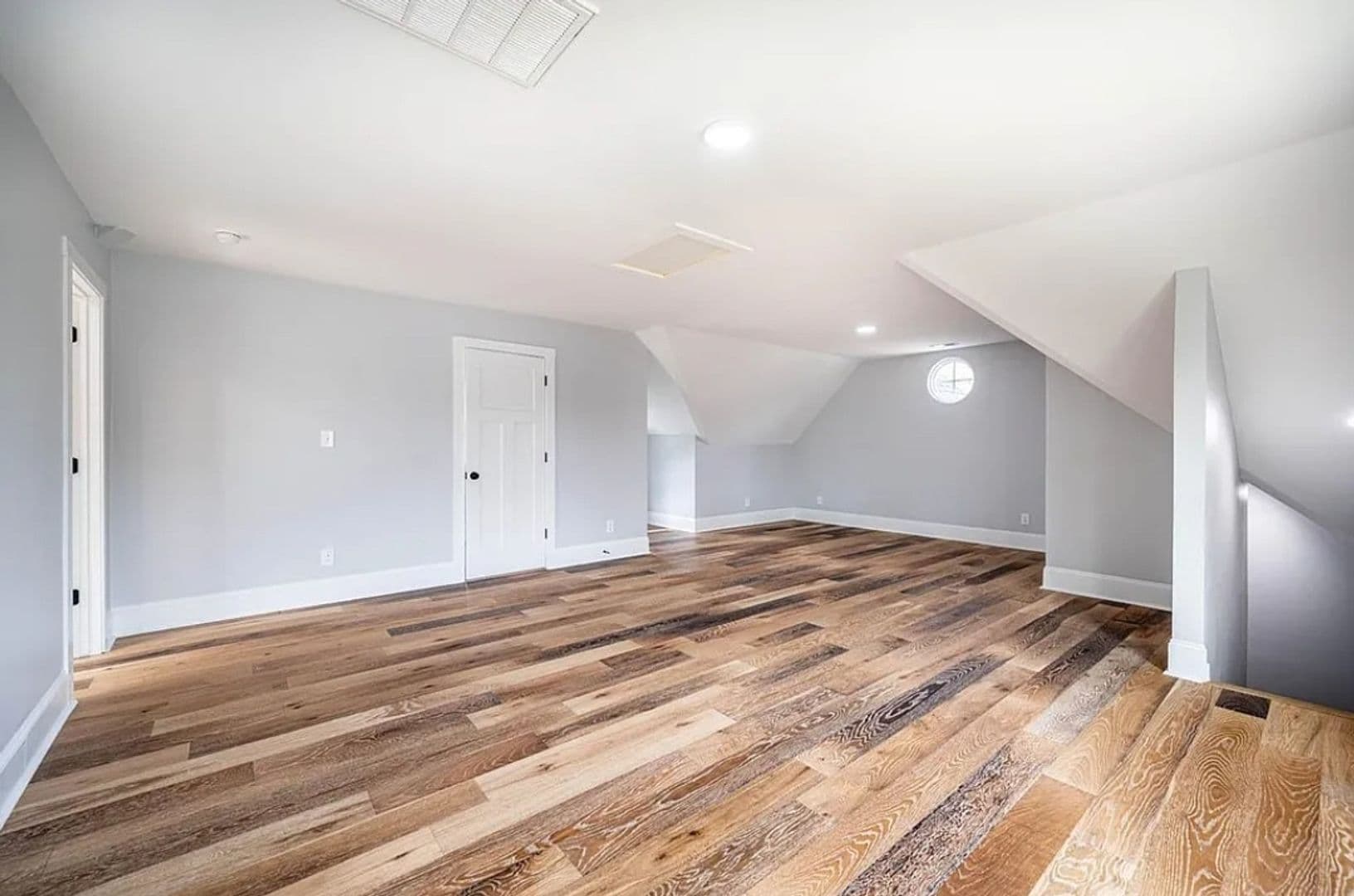Durham House: 3908 Booker Ave