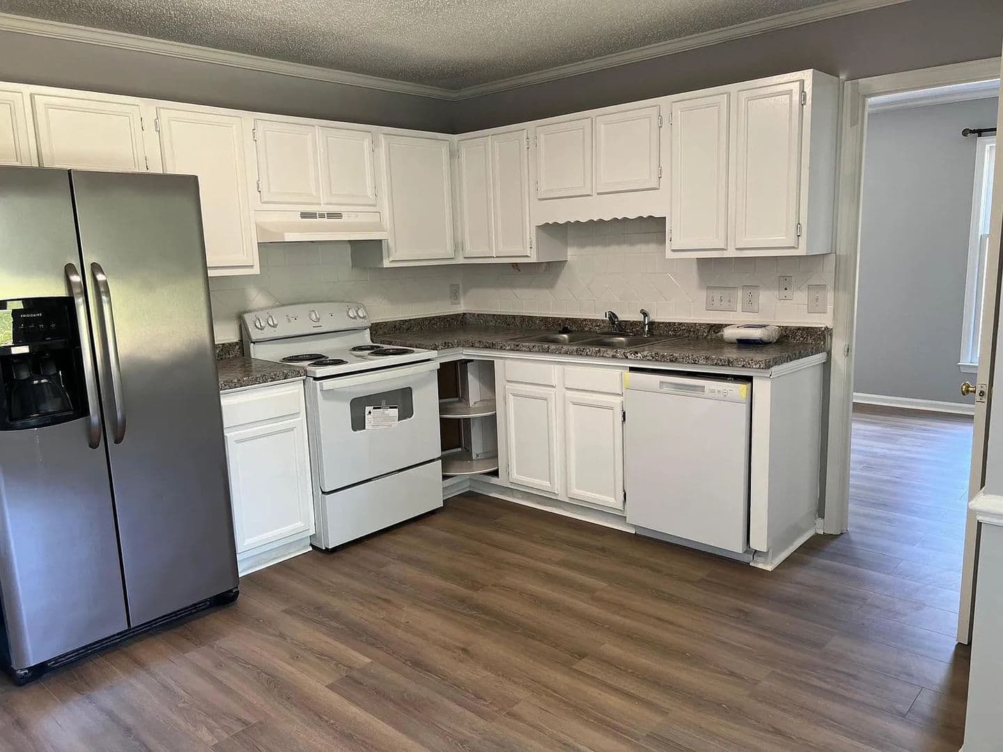 Charlotte House: 1307 Newfoundland Ct