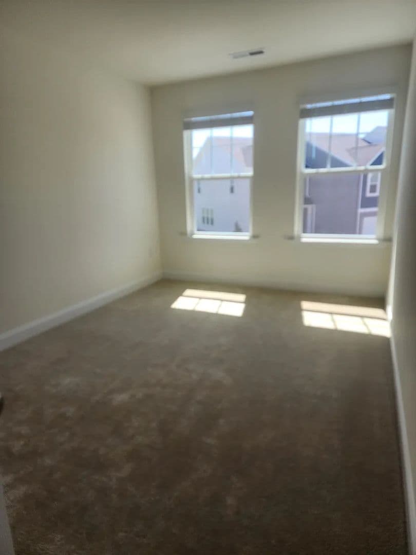 Raleigh House: 4919 Caddis Bnd