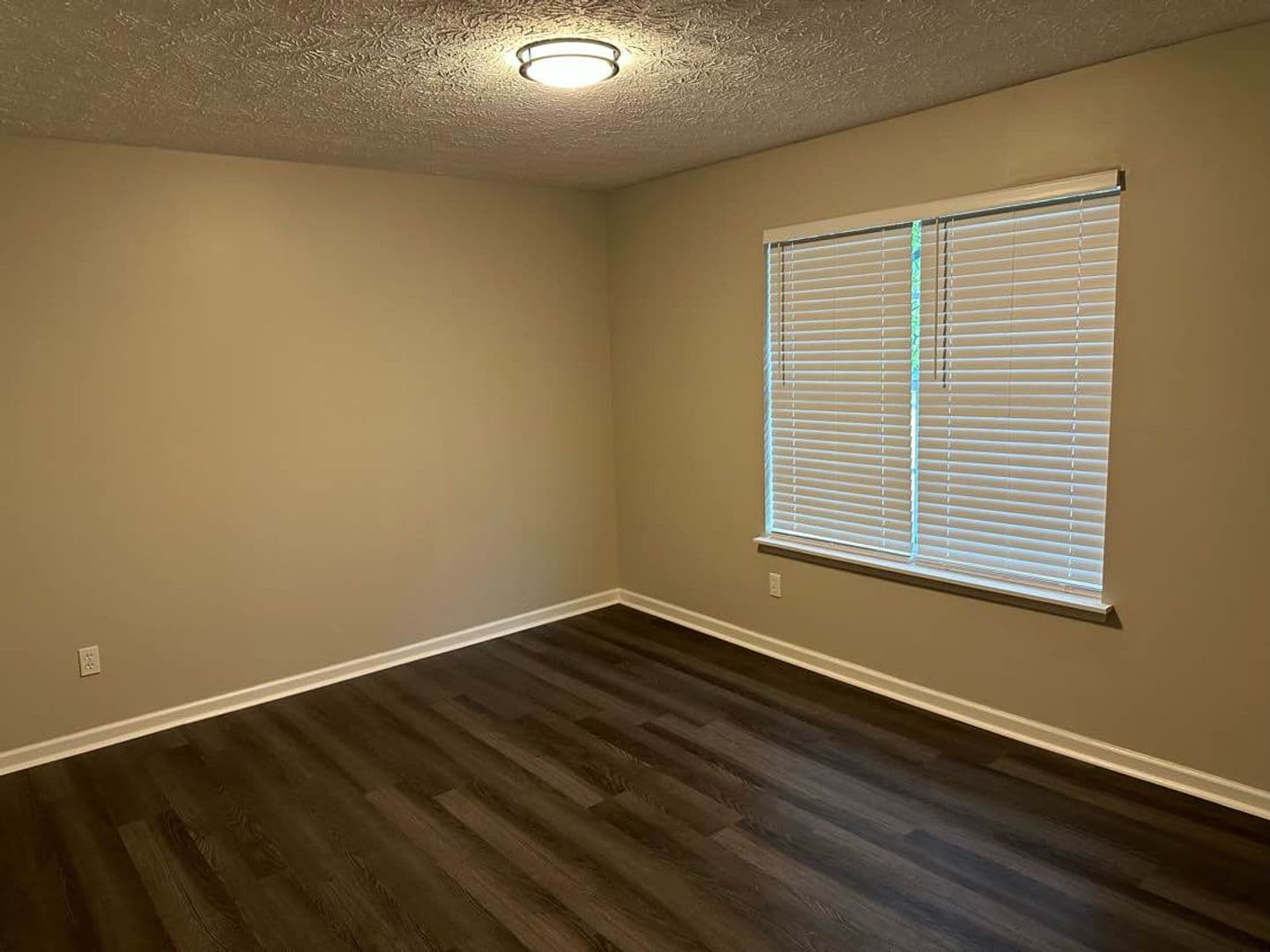 Decatur House: 3490 Newberry Trail
