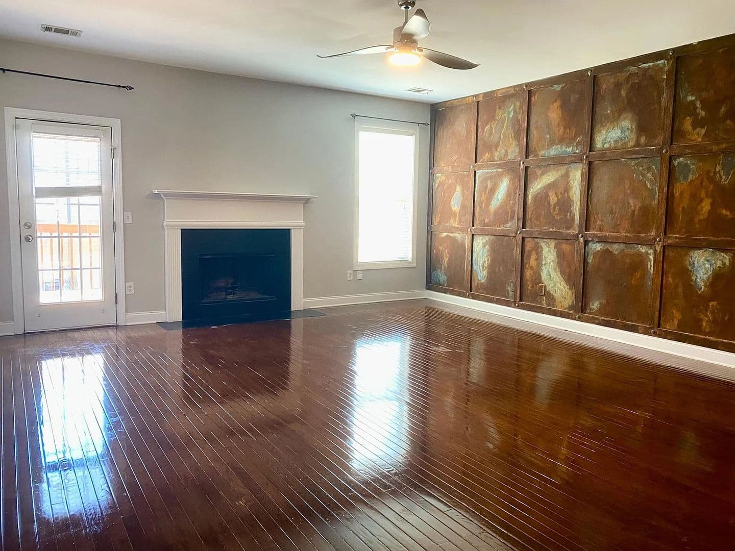 East Point House: 9050 Bayrose Cir