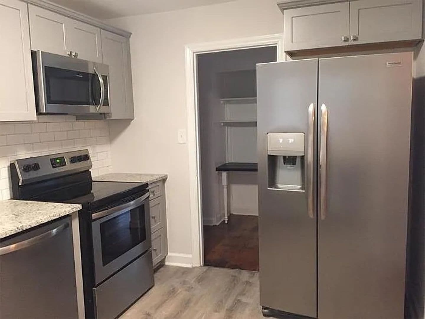 Raleigh House: 1206 Downing Rd