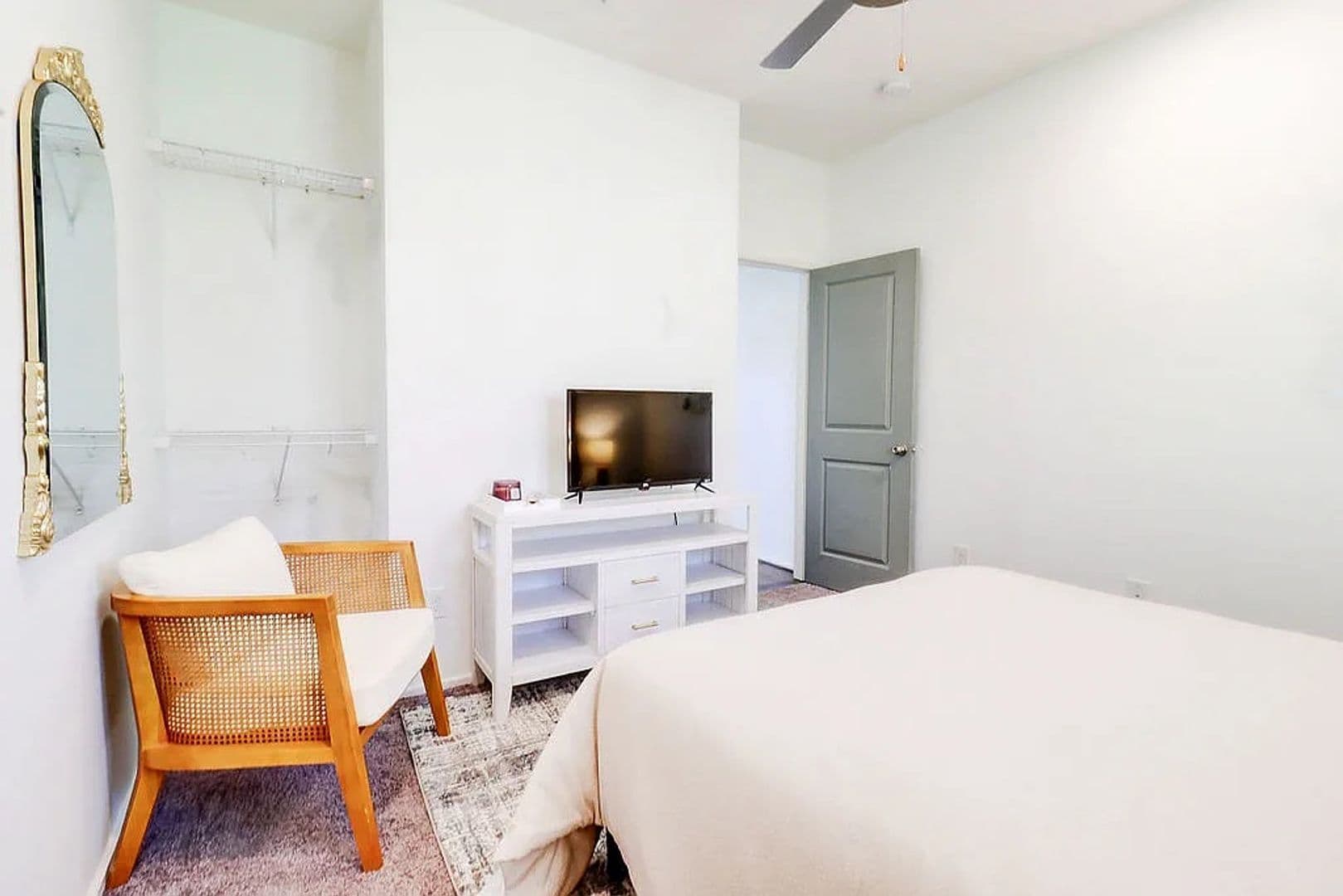 Atlanta House: 51 Bowen Ave SE
