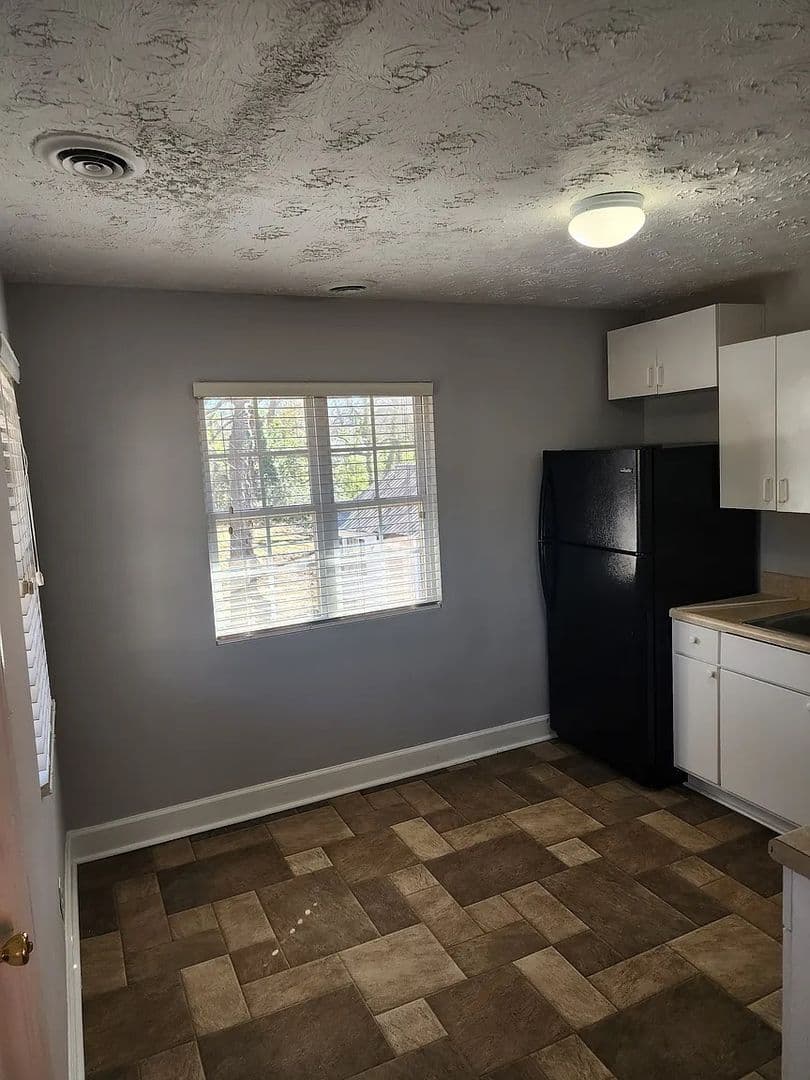 Atlanta House: 2956 8th St