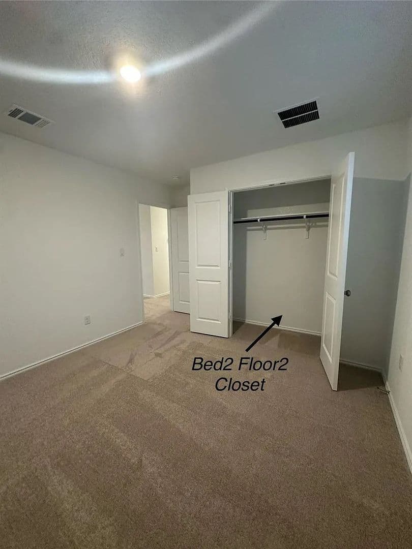 Leander House: 1320 Pickerel St