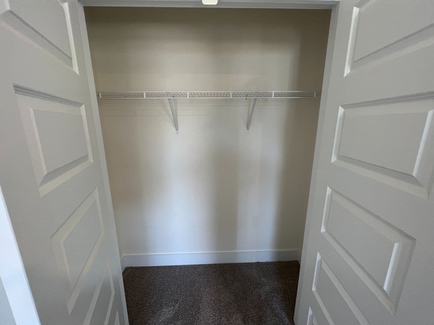 Cary House: 483 Clark Creek Ln