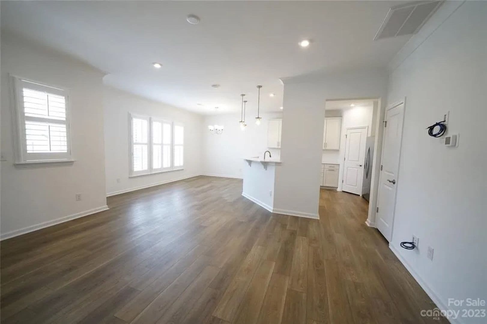 Charlotte House: 22047 Lani Dr