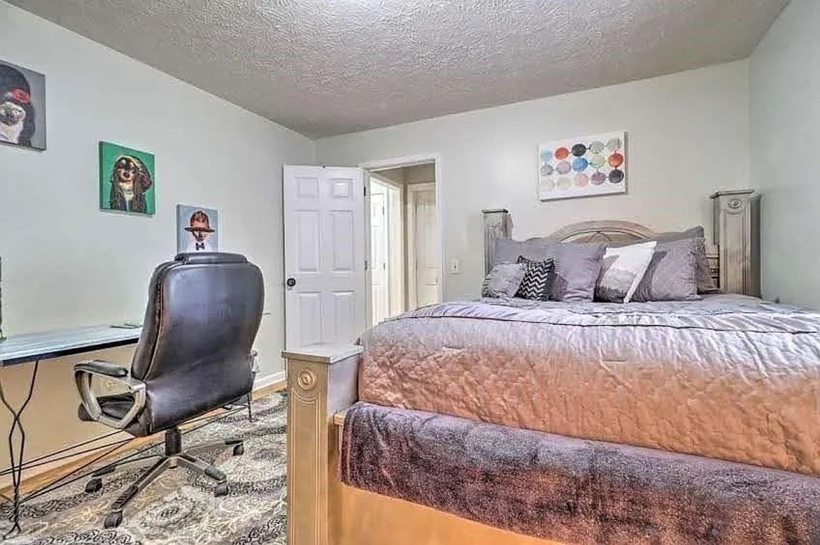 Hapeville House: 483 Oak Dr