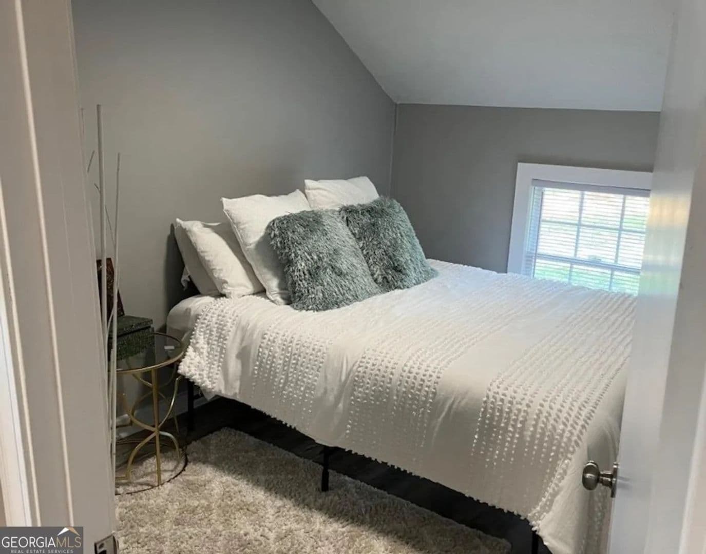 Douglasville House: 6787 W Strickland St