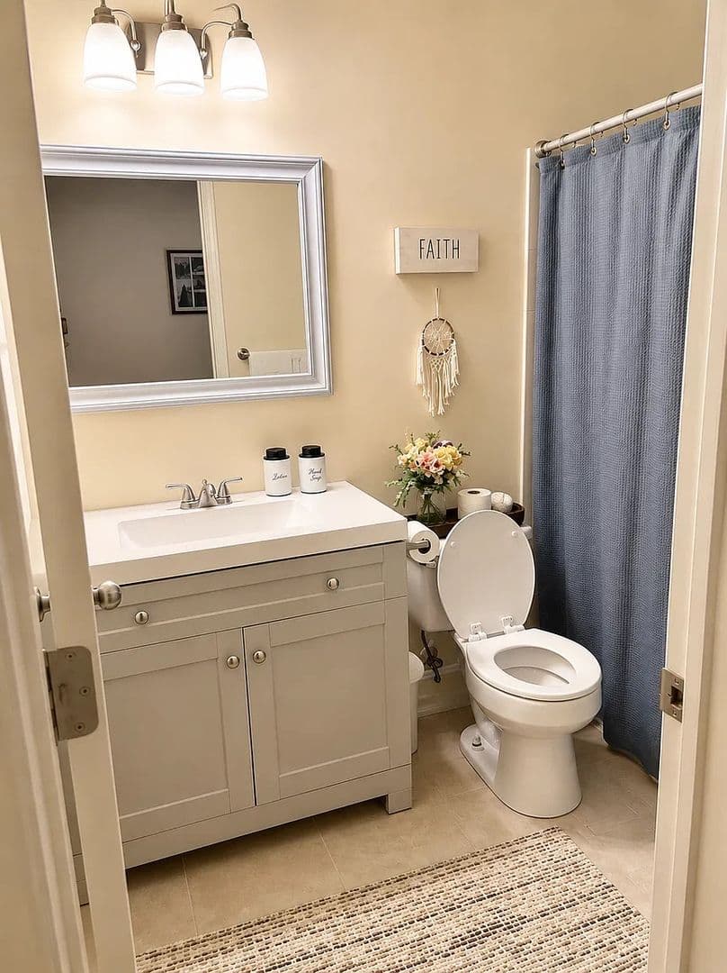 Austin House: 8321 Dulac Dr