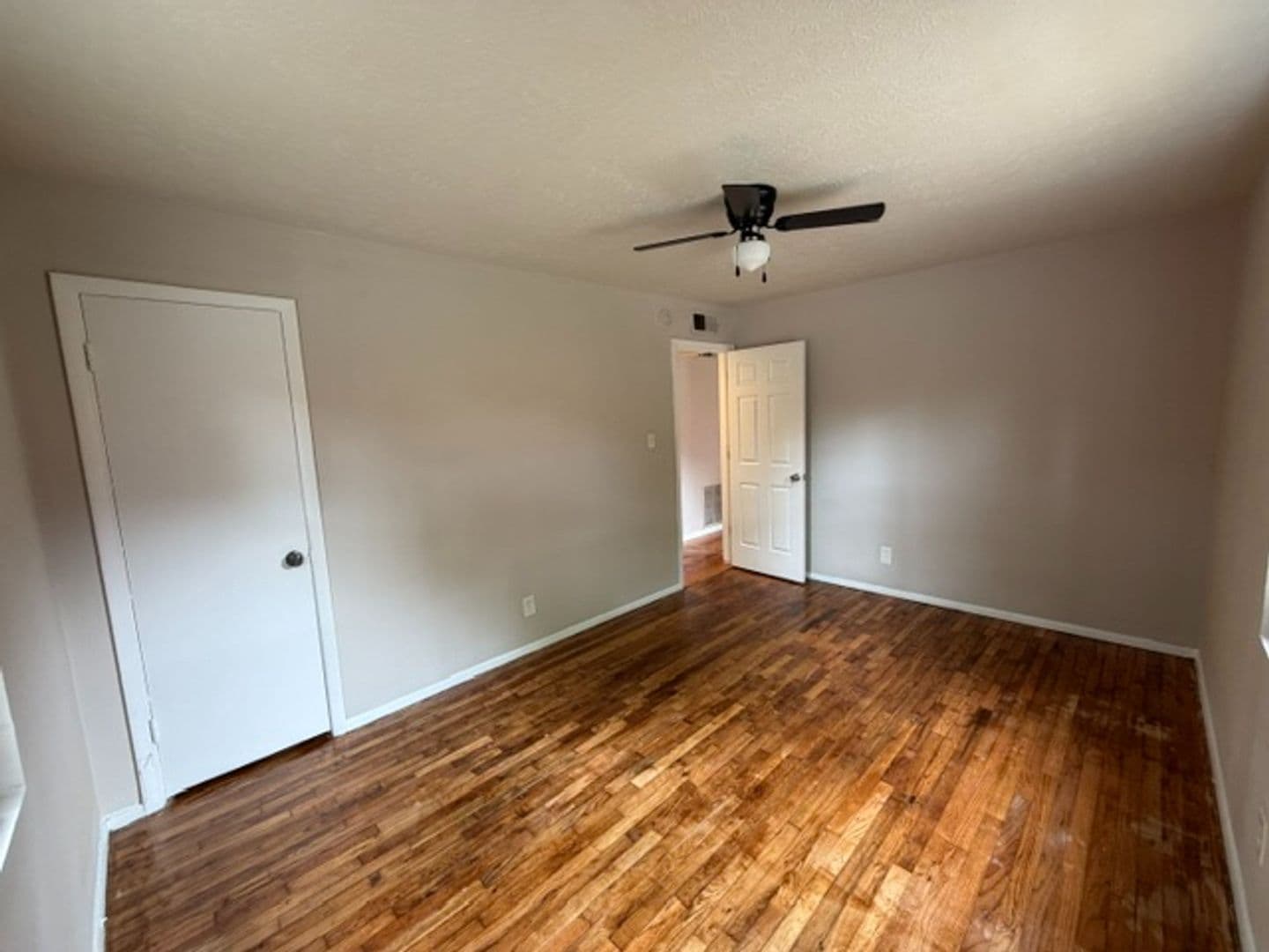 Atlanta House: 1037 Oglethorpe Ave SW