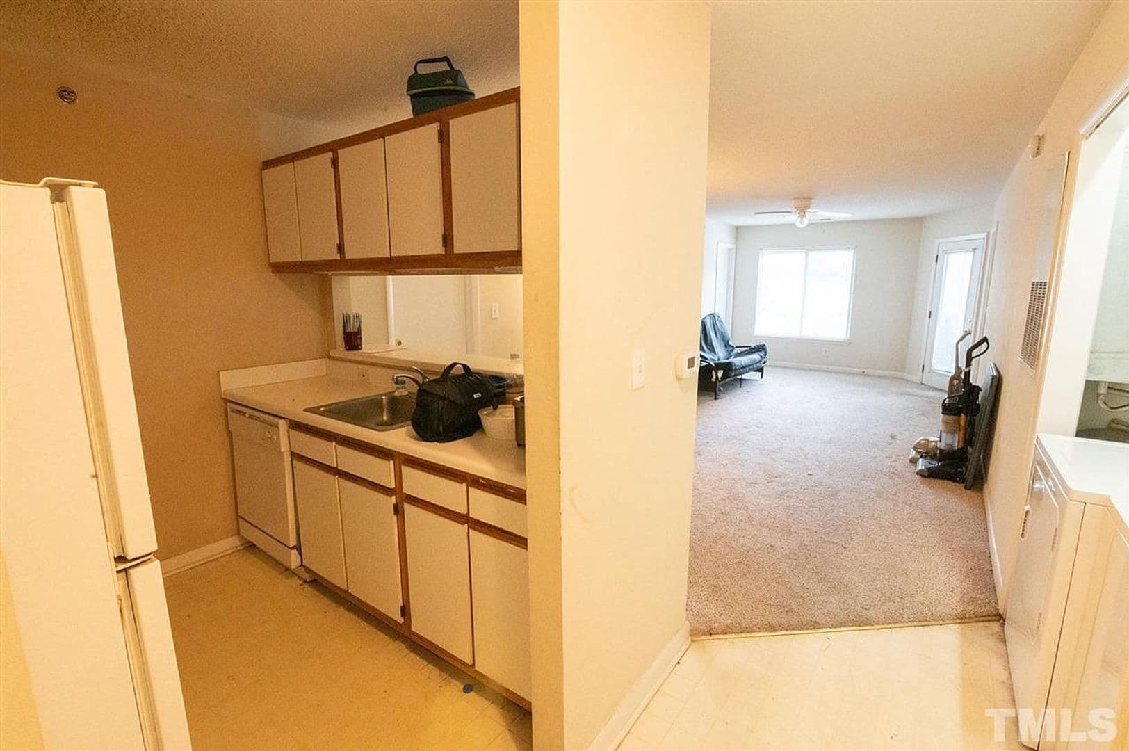 Raleigh House: 1430 #301 Collegiate Cir