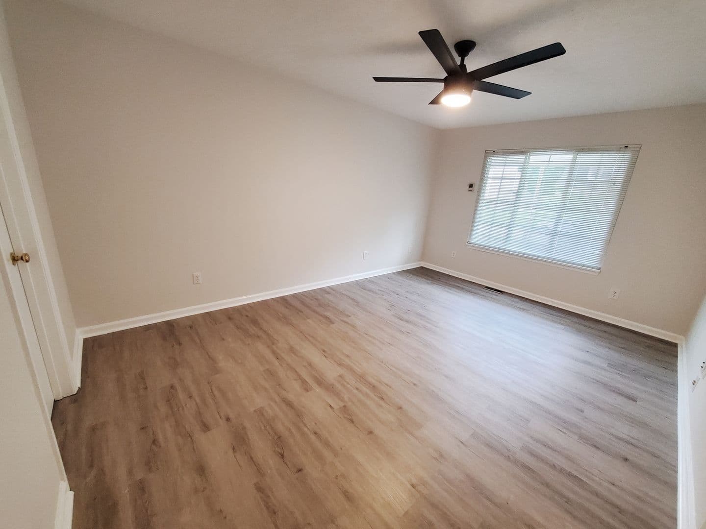 Raleigh House: 2824 Henslowe Dr