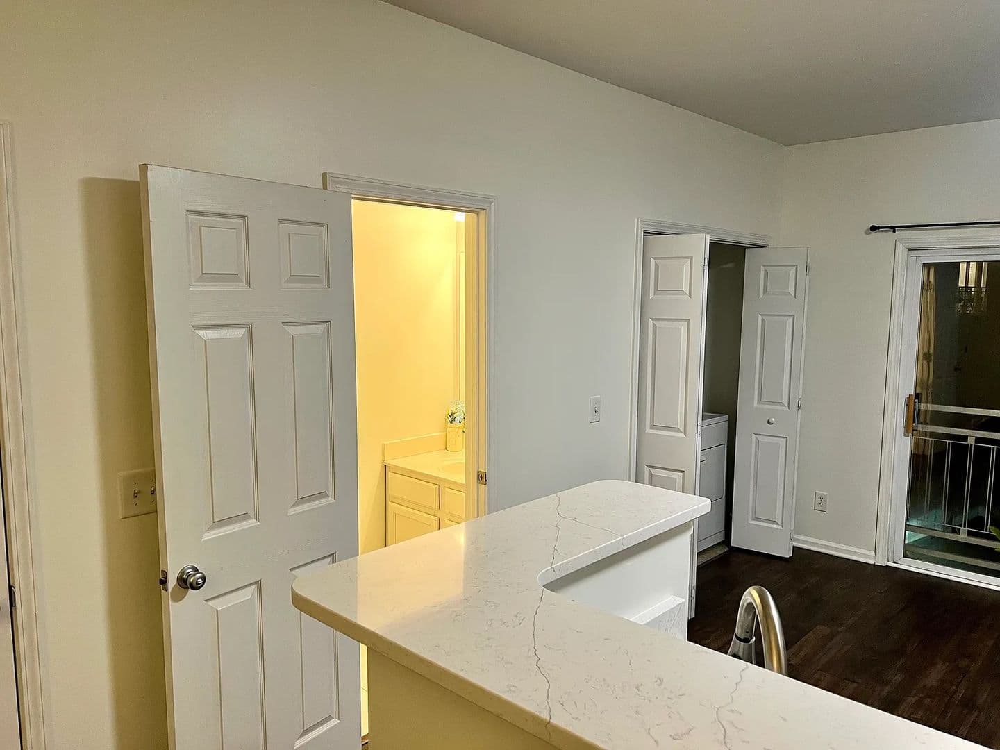 Charlotte House: 519 Donatello Ave