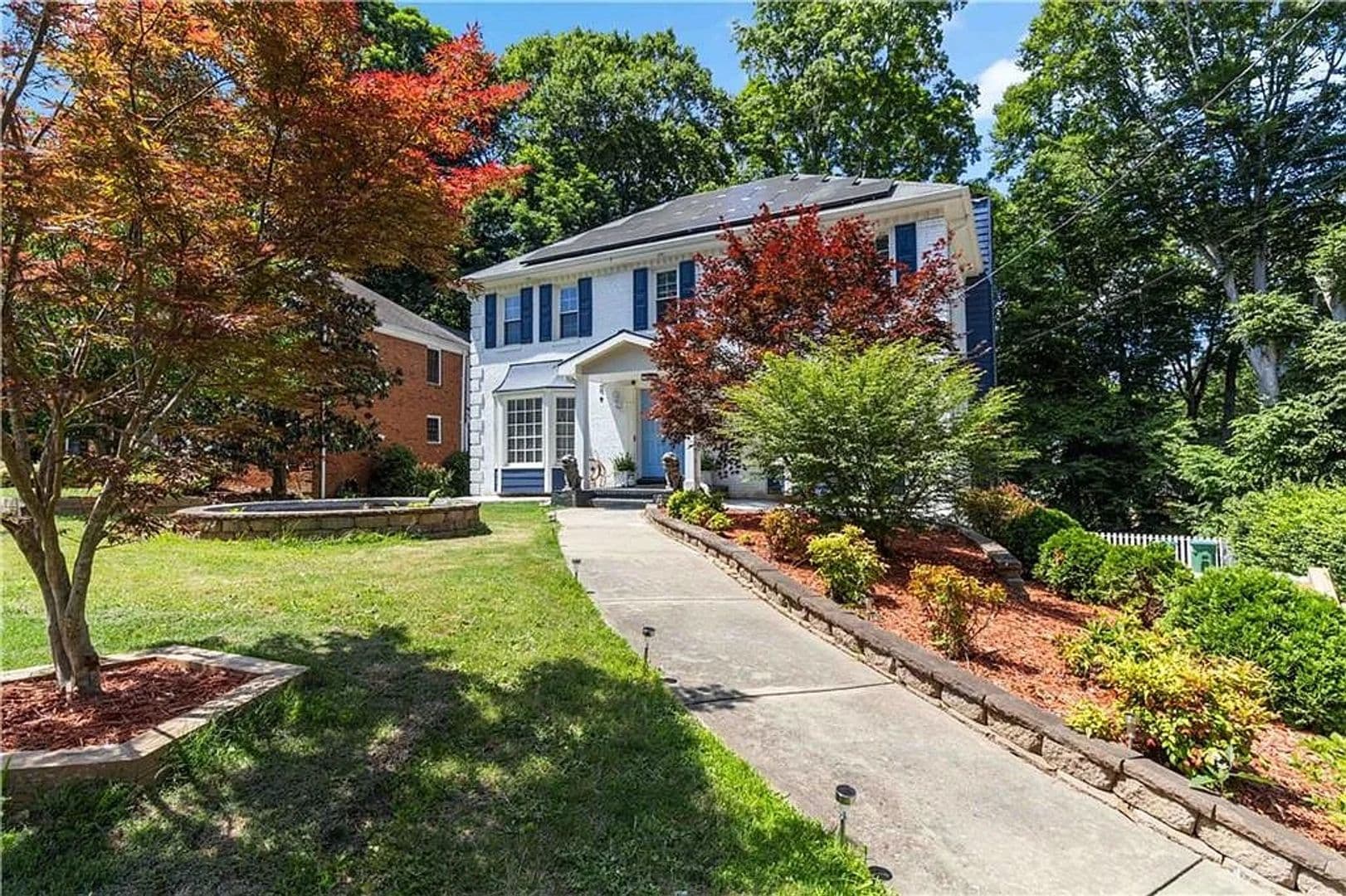 Duluth House: 4909 Glenwhite Dr