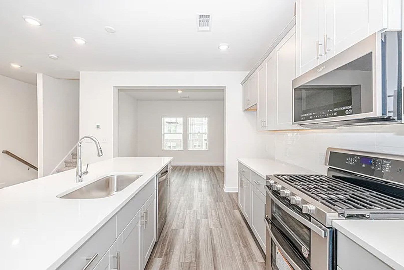 Charlotte House: 4415 Millennium Ave