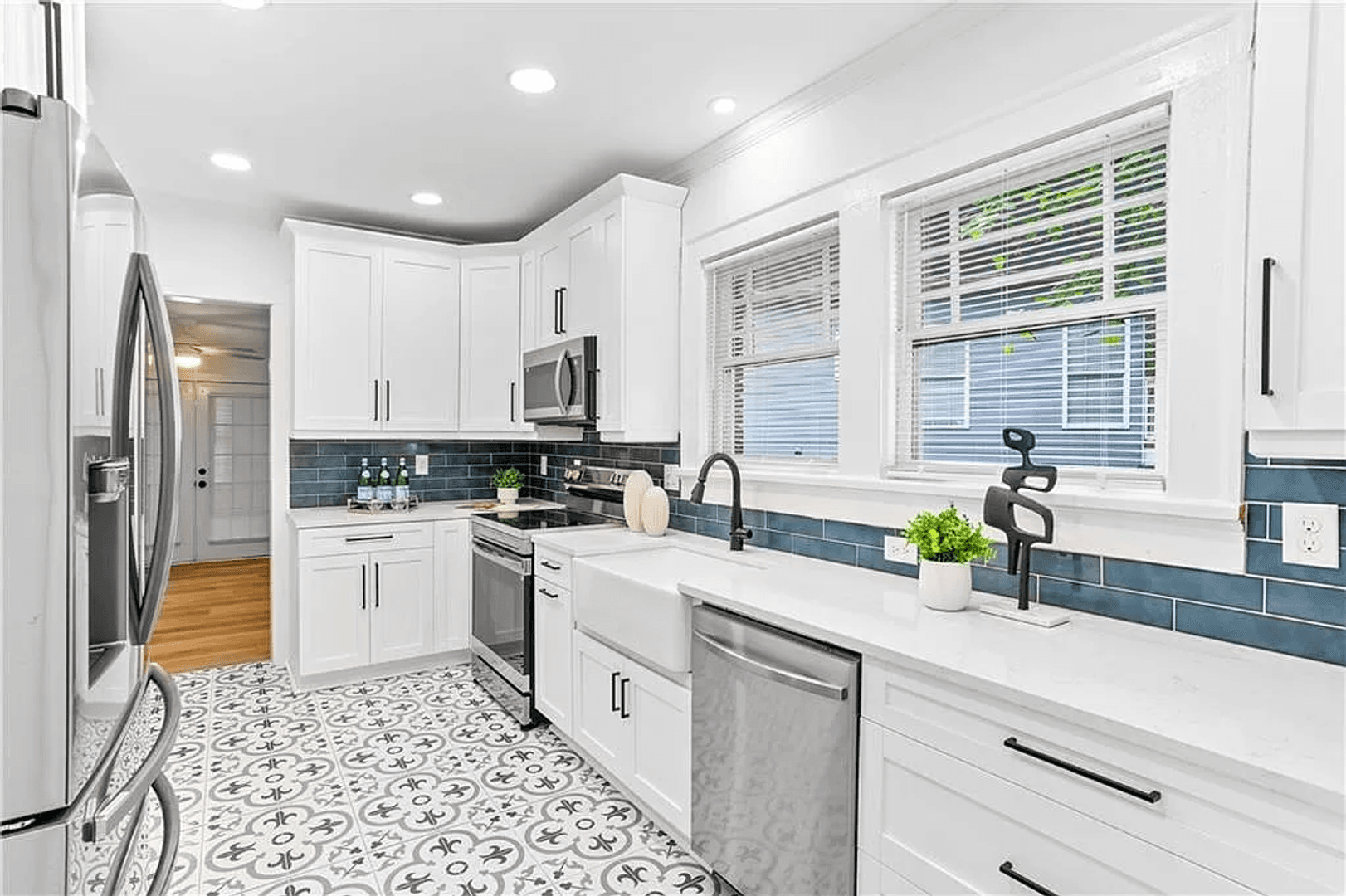 Atlanta House: 1802 Evans Dr SW