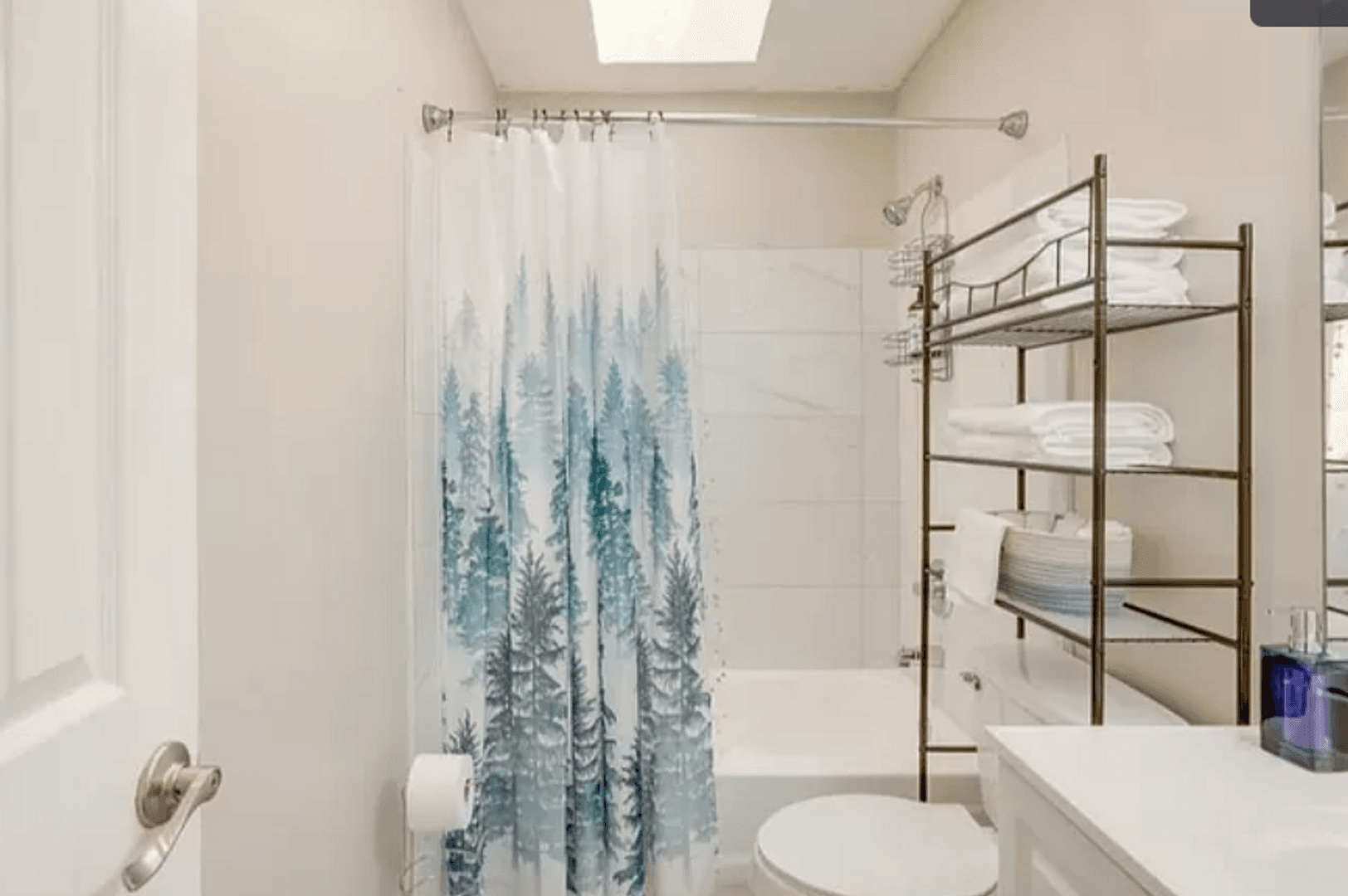 Lithonia House: 7136 Woodstone Dr