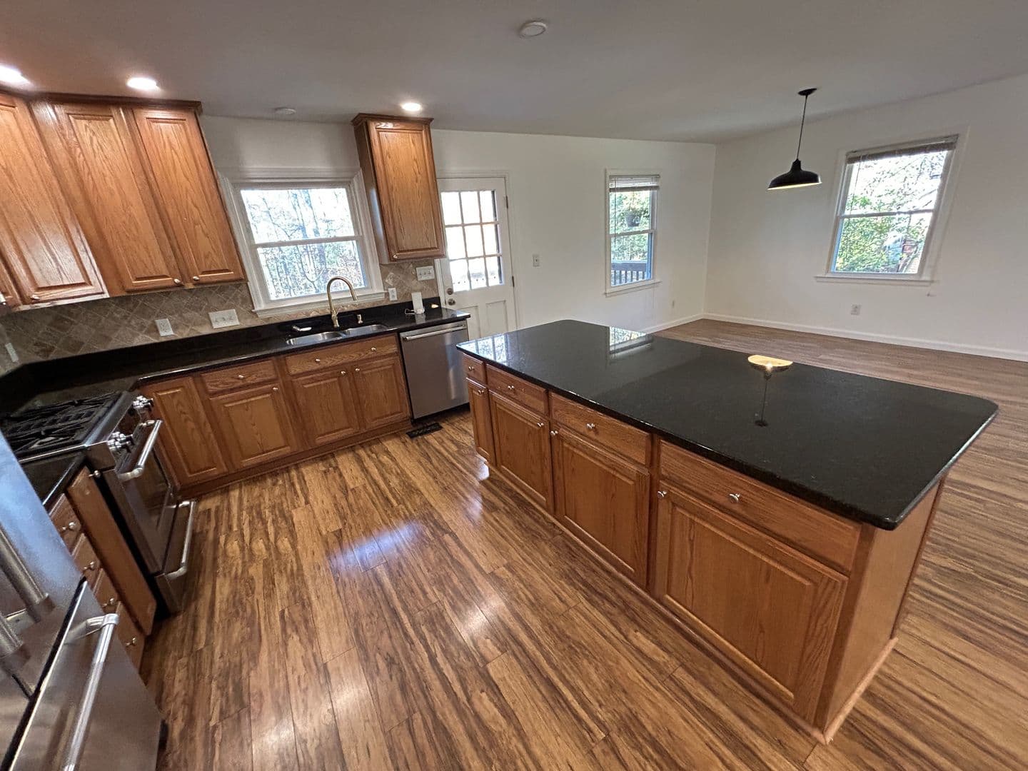 Raleigh House: 3812 Oak Park Rd
