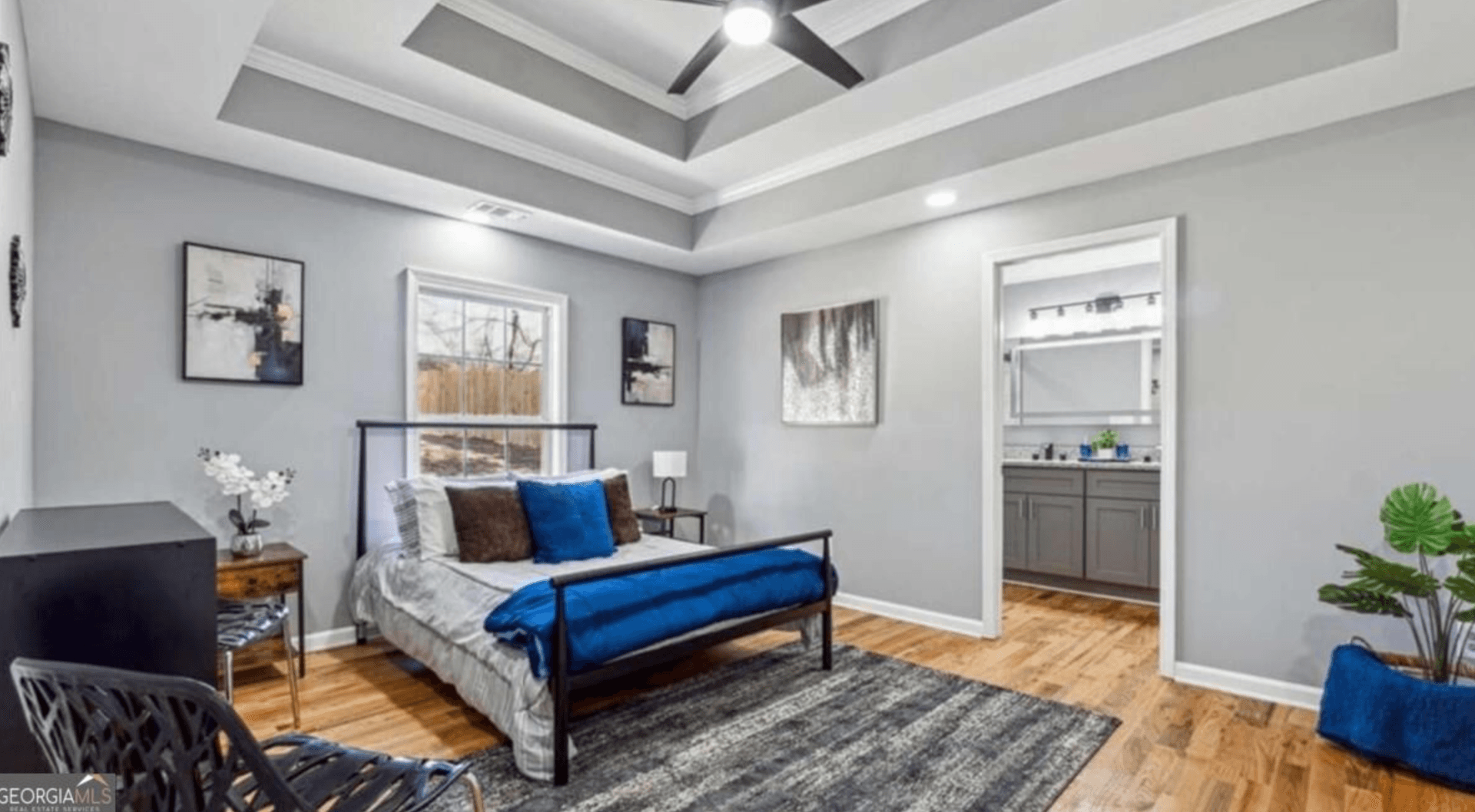 College Park House: 3482 Atlanta St