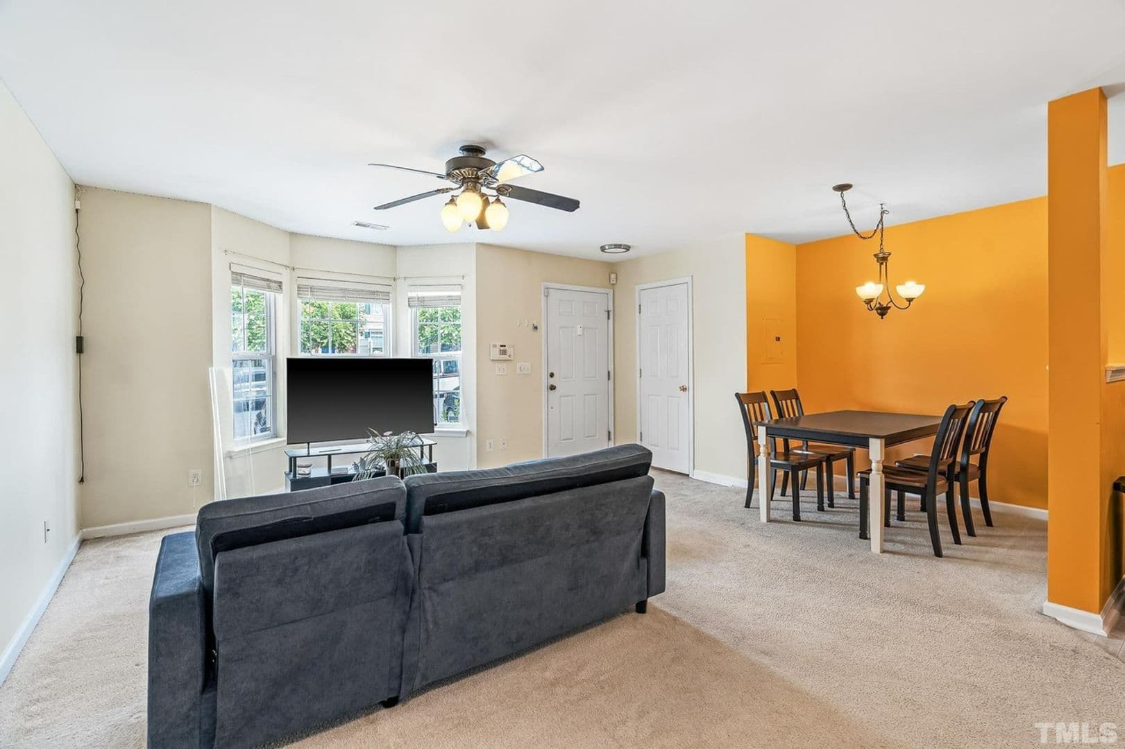 Raleigh House: 2601 Ivory Run Way