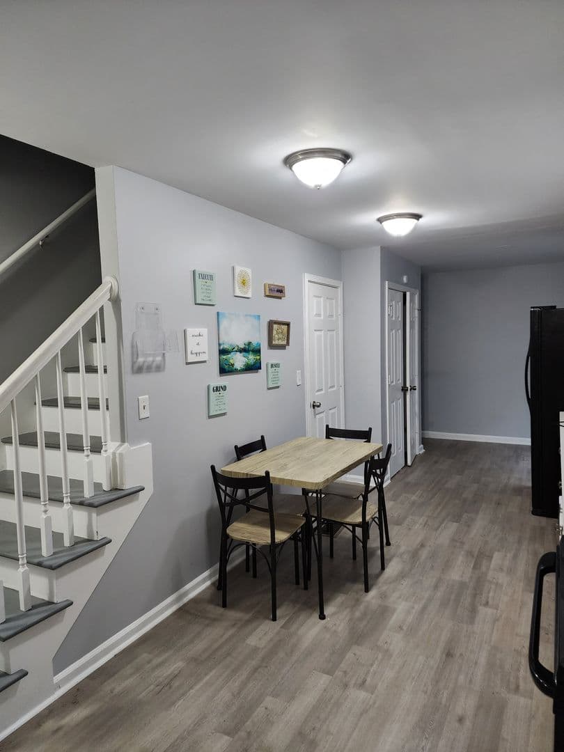 Atlanta House: 1123 #A Jones Ave NW