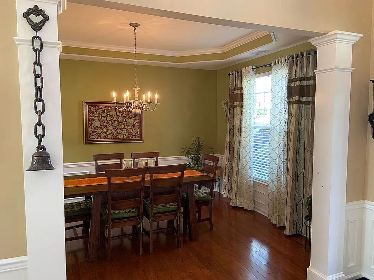 Charlotte House: 2007 Arbor Vista Dr