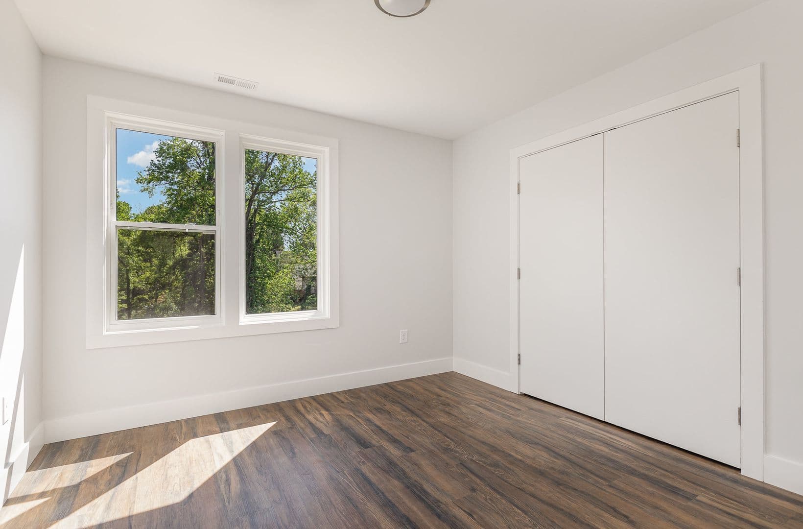 Durham House: 819 S Alston Ave