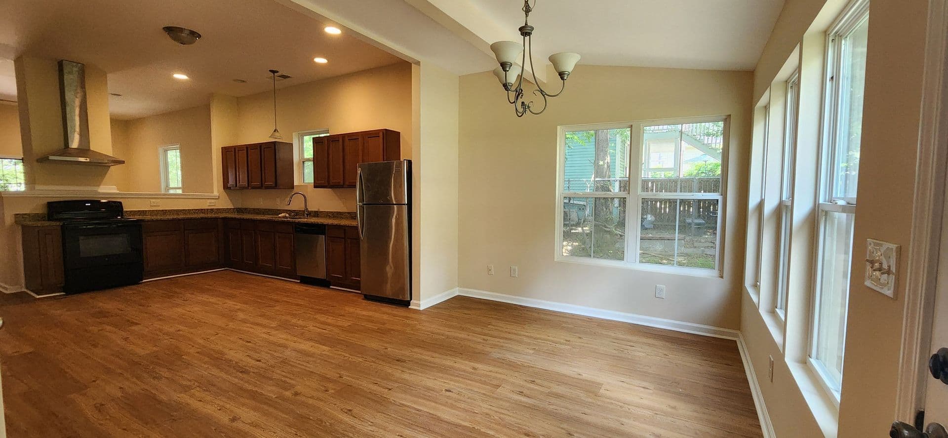 Atlanta House: 1735 Bolton Rd NW