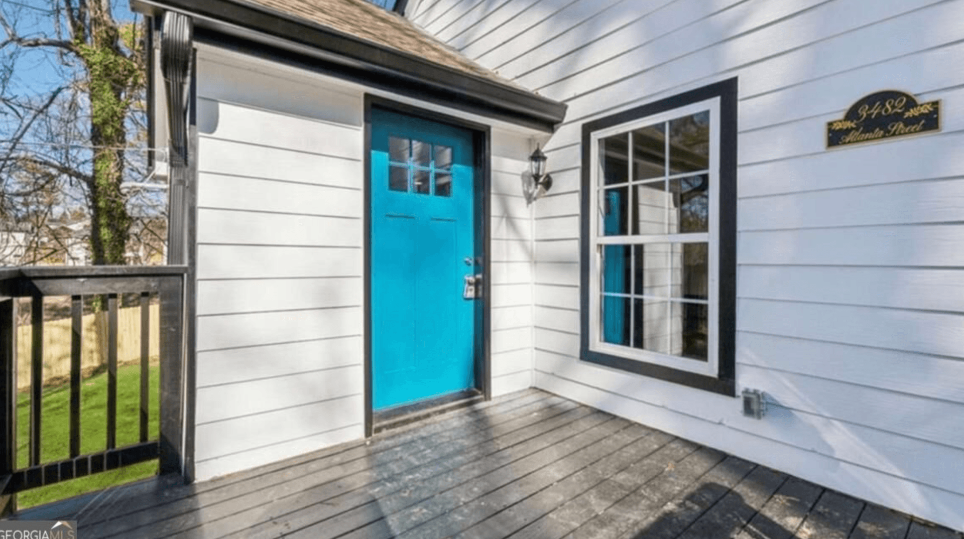 College Park House: 3482 Atlanta St