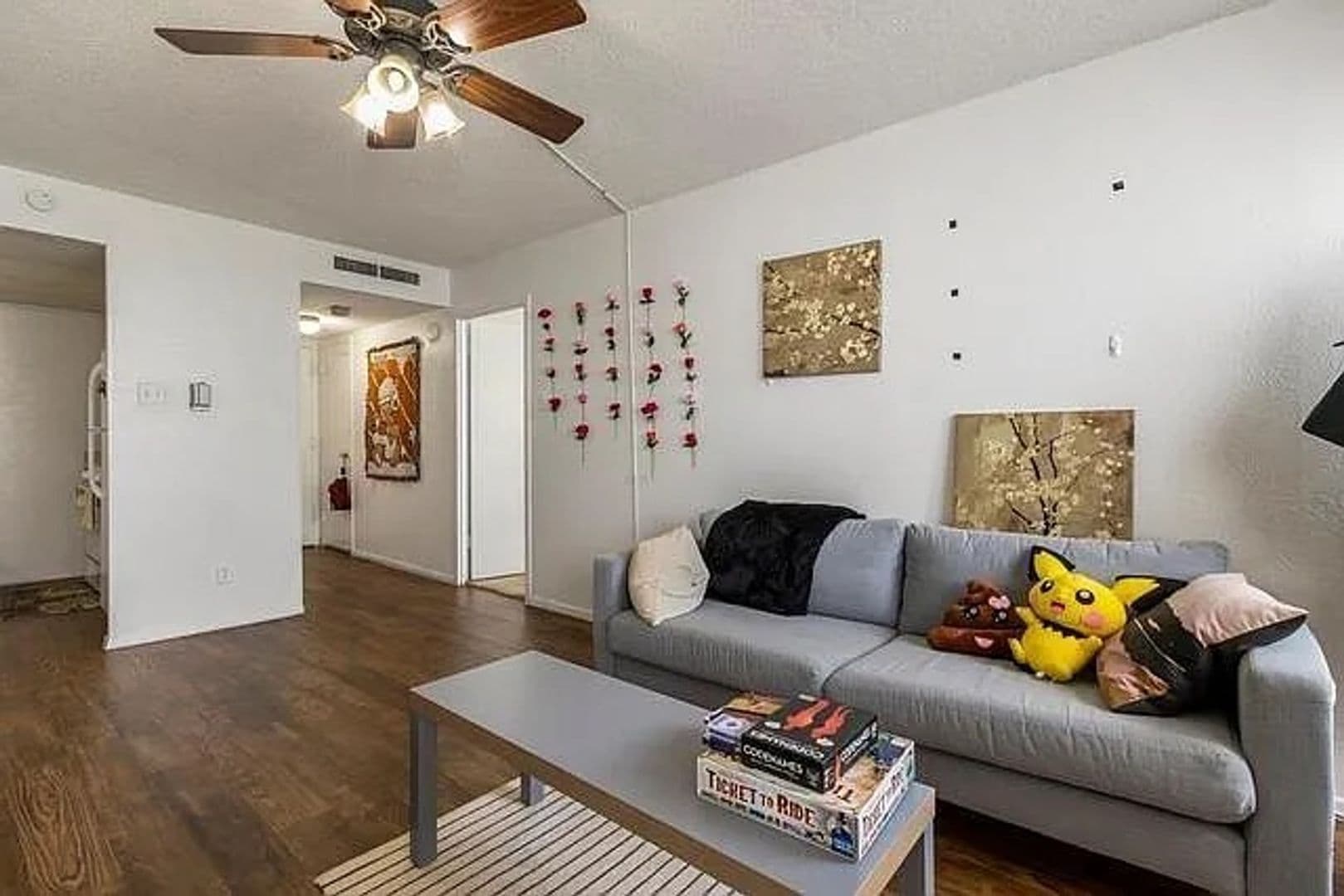 Austin House: 1800 Lavaca St