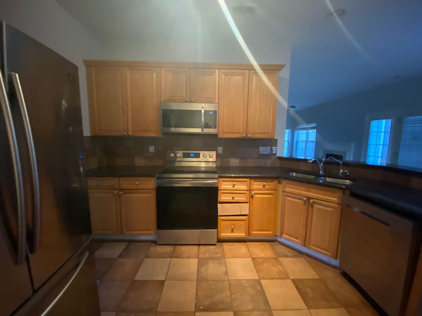 Charlotte House: 12129 Hampton Pl Dr