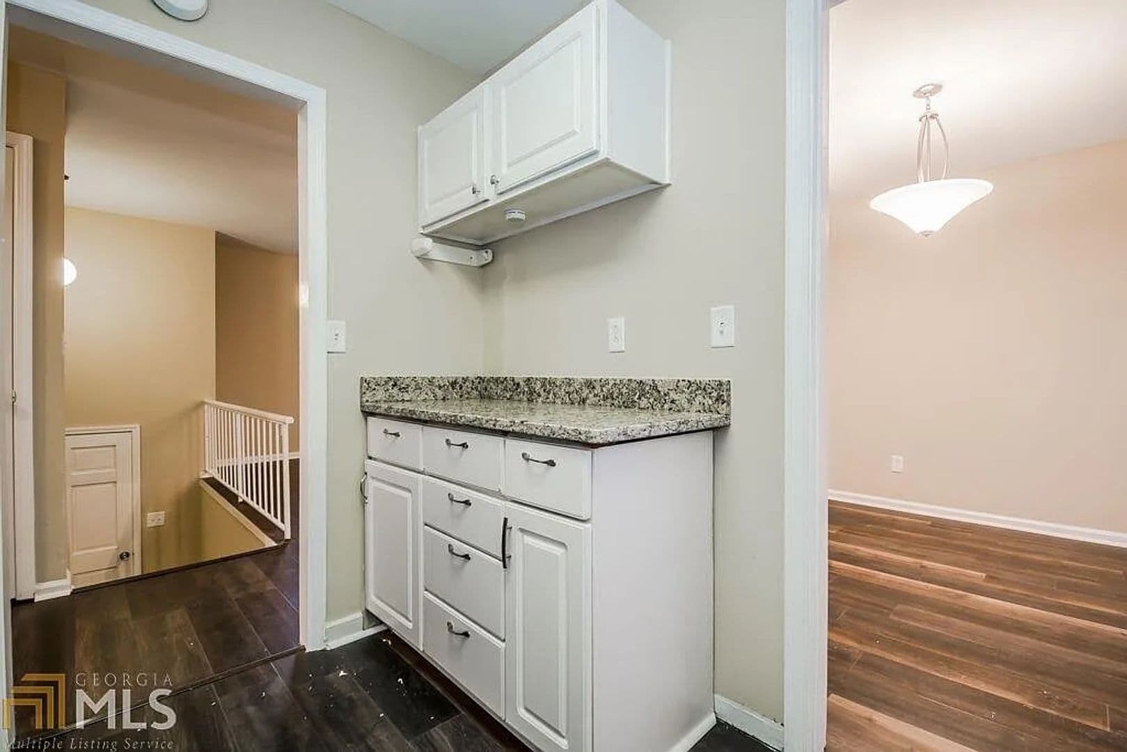 Lawrenceville House: 537 Reba Rd