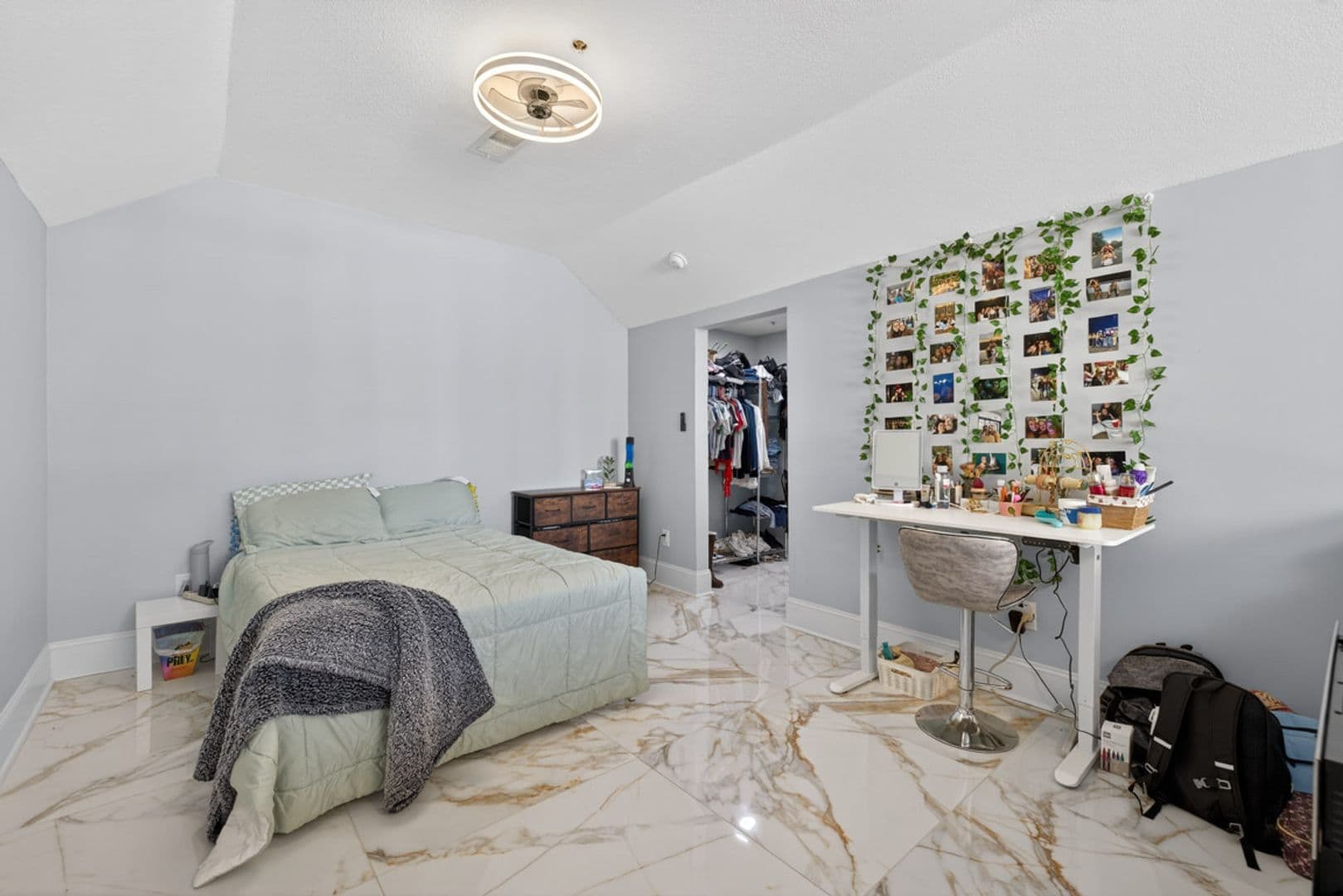 Atlanta House: 1075 Peachtree Walk NE