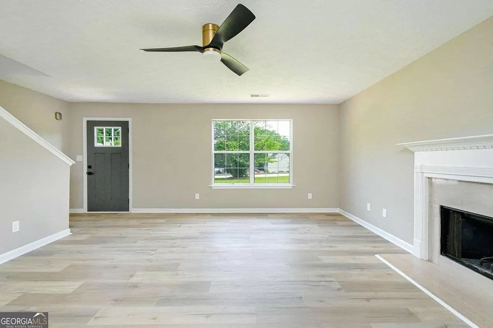Decatur House: 3840 Brown Dr