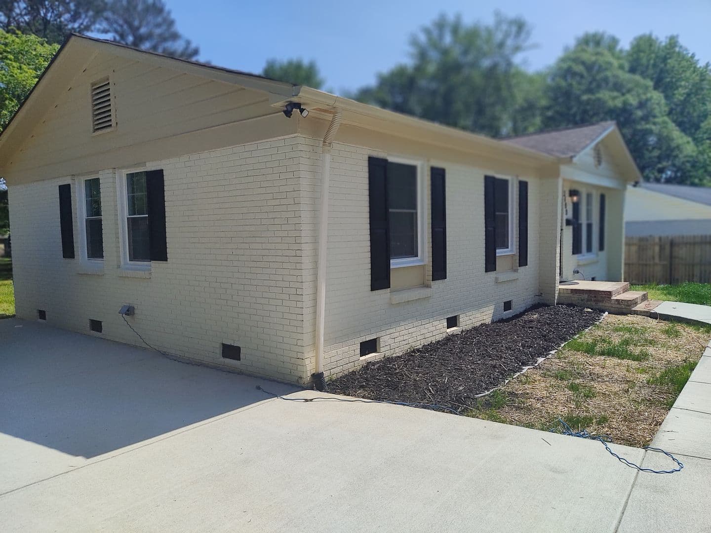Charlotte House: 3400 Cricketeer Dr