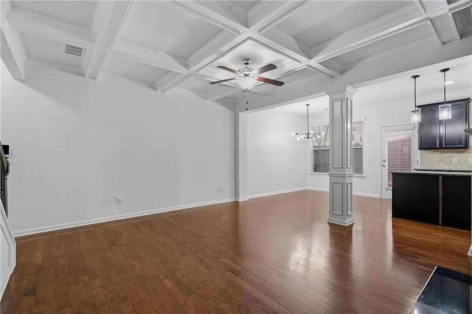 Lilburn House: 1697 Paxton Dr SW